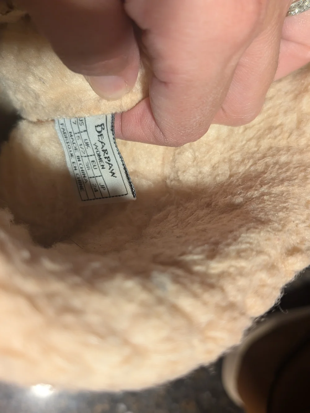 BearPaw Cream Sherpa-Lined Boot Interior